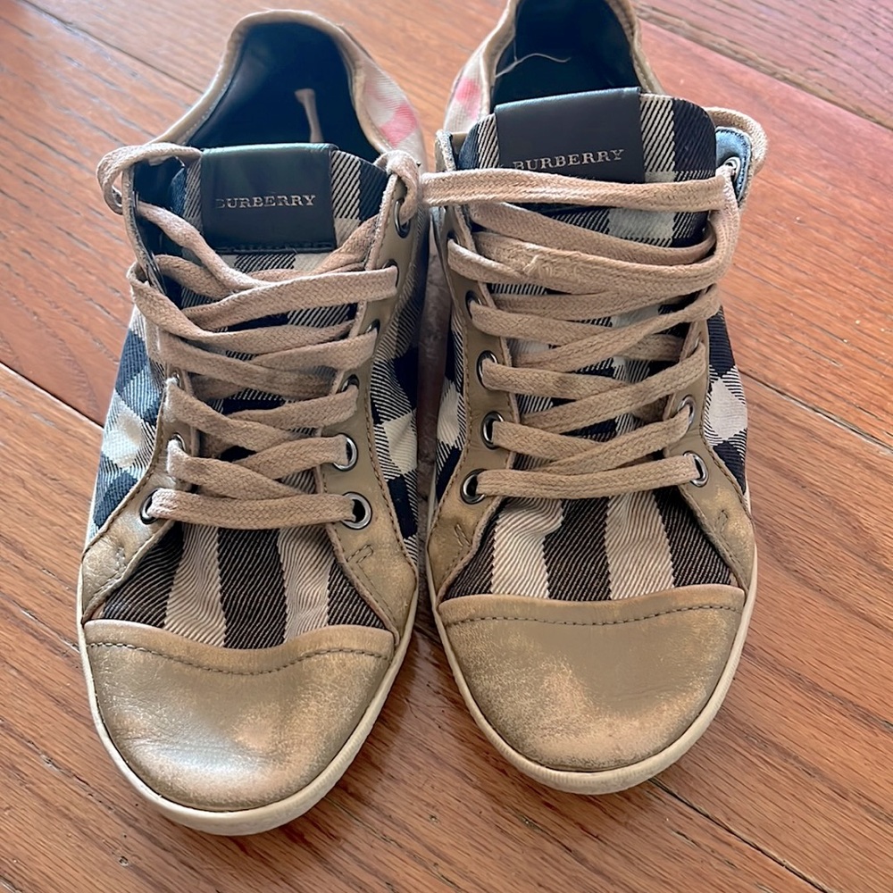 Burberry Sneakers